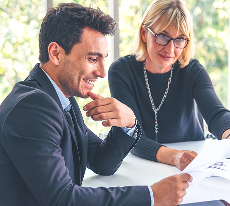 vertical-video-black-smoke-ink-broken-light-bulb-2023-03-10-06-12-32-utc 18-3